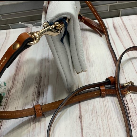 Dooney & Bourke Pebble Grain Foldover Zip Crossbody Bag - Picture 9 of 16